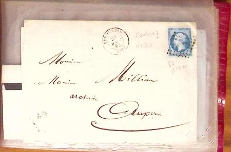 1747-1878, Deux boîtes à chaussures remplies de bleus