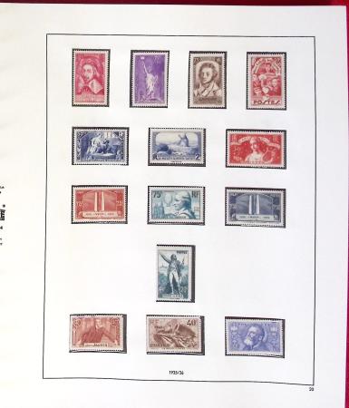 1849-2022, Collection en 17 albums Safe, neuf à partir de