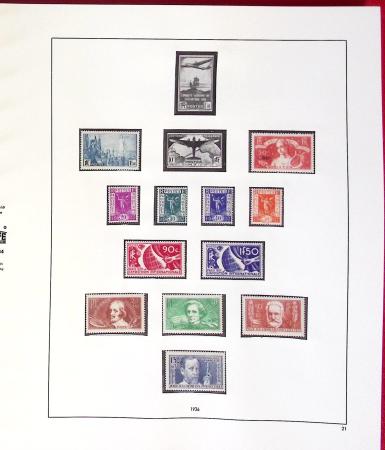 1849-2022, Collection en 17 albums Safe, neuf à partir de