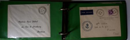 Album Safe format FDC contenant 76 plis majorité poste navale 1939 - 45 dont CAD Marseille-naval (1939), bureau n°24 (Casablanca 1939) + griffe "SM redoutable", CAD hex "Cuirassé Paris" (1927), croiseur Algérie (1939), c