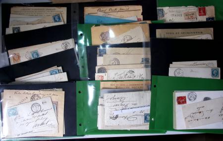 Ensemble de 510 lettres de  la Nièvre pour la plupart période 1850-1900 classées par localités d'Aniezy à Villaporçon, dont nombreux CAD perlés type 22 et 24. TB lot