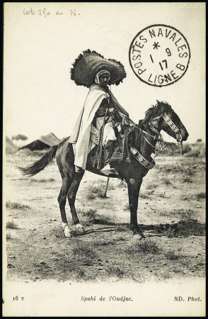 Carte postale en franchise avec CAD rond "Postes navales ligne B" (1917). TB