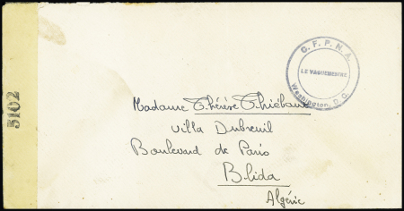 Lettre d'un élève pilote français aux USA avec cachet noir "CFPNA Washington DC Le vaguemestre" avec au verso rare étiquette jaune "Armée française contrôlé". TB