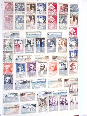 1849-1989, Collection de neufs et oblitérés en 2 classeurs