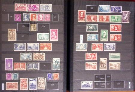 1849-2013, Collection de France en 9 classeurs, bien