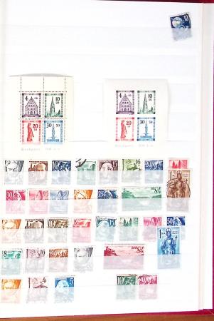1859-1977, Collection des COLONIES en 17 classeurs,