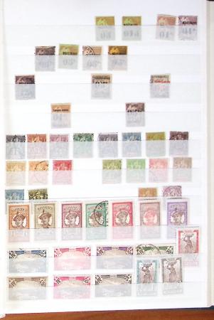 1859-1977, Collection des COLONIES en 17 classeurs,