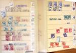 1852-1959, Deux classeurs constituant un stock de timbres