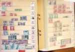 1852-1959, Deux classeurs constituant un stock de timbres