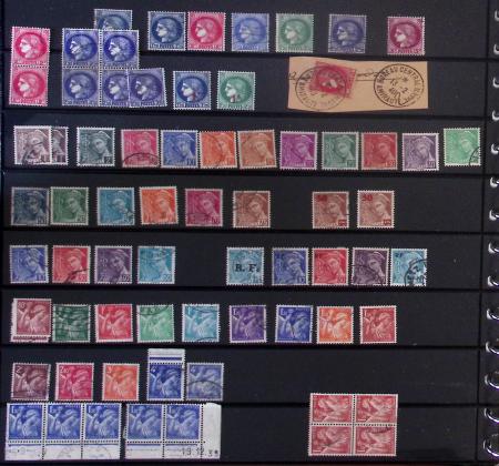 1900-2012, Collection en 11 albums, avec N°122 neuf