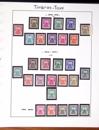 1900-2012, Collection en 11 albums, avec N°122 neuf