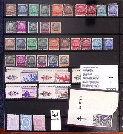 1900-2012, Collection en 11 albums, avec N°122 neuf