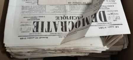 1849-71 Ensemble de plus de 260 journaux de cette période