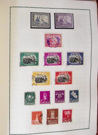 1860-1986 Neat country collection in album from Sitting