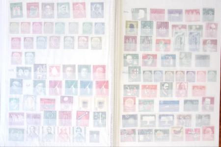 1849-2000, Useful collection of Belgium with early
