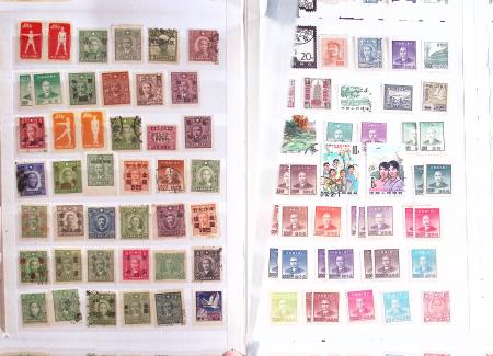 1880-1990 3 albums de timbres