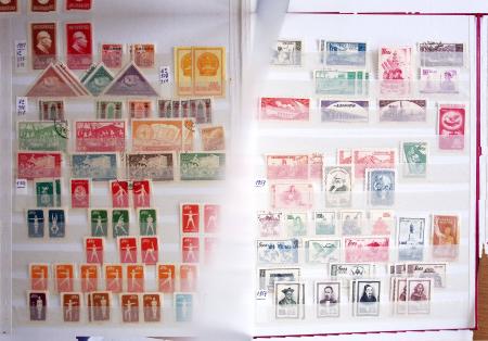 1880-1990 3 albums de timbres