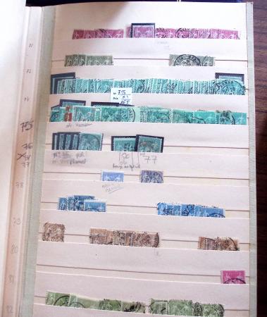 1849-1979, Important stock de timbres en 8 classeurs