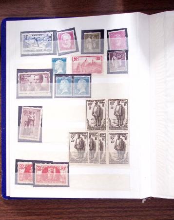 1883-1964, Lot de France en 4 albums et 1 petit classeurs