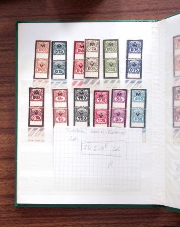 1883-1964, Lot de France en 4 albums et 1 petit classeurs