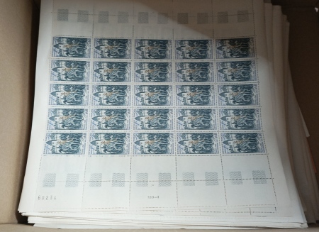 1970-2004, Important lot de timbres neufs de France,