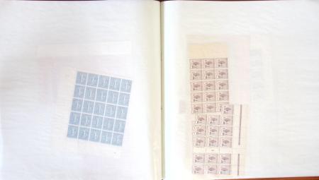 1880-1959, Beau lot en 20 classeurs de feuilles entières