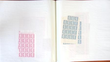 1880-1959, Beau lot en 20 classeurs de feuilles entières