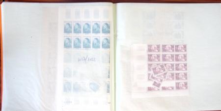 1880-1959, Beau lot en 20 classeurs de feuilles entières