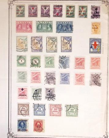 1860-1980 Selection of old-time auction lots on cards