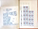 1930-1998, Lot de fin de catalogue, rangé dans 9 classeurs