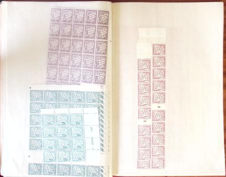 1930-1998, Lot de fin de catalogue, rangé dans 9 classeurs