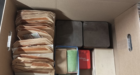 1880-1940, Accumulation ancienne de timbres des colonies,