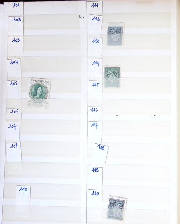 1880-1980 Fine mint and used stock in 15 large MOC stockbooks,
