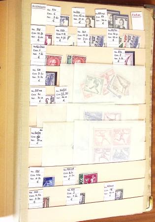 1860-1980 Chiefly mint stock of Europe in 23 large MOC stockbooks,