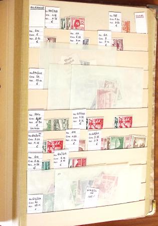 1860-1980 Chiefly mint stock of Europe in 23 large MOC stockbooks,