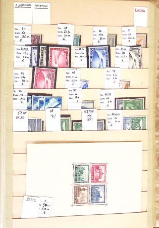1860-1980 Chiefly mint stock of Europe in 23 large MOC stockbooks,