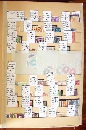 1860-1980 Chiefly mint stock of Europe in 23 large MOC stockbooks,