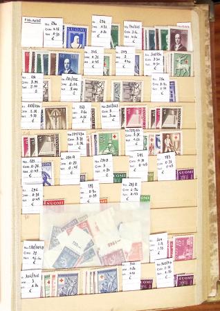 1860-1980 Chiefly mint stock of Europe in 23 large MOC stockbooks,
