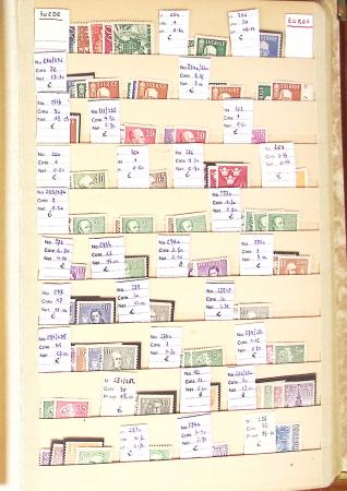 1860-1980 Chiefly mint stock of Europe in 23 large MOC stockbooks,