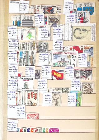 1860-1980 Chiefly mint stock of Europe in 23 large MOC stockbooks,