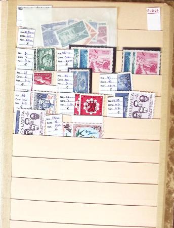 1860-1980 Chiefly mint stock of Europe in 23 large MOC stockbooks,