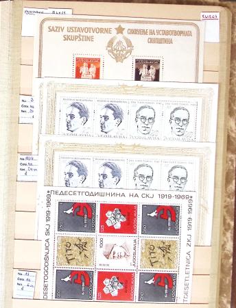 1860-1980 Chiefly mint stock of Europe in 23 large MOC stockbooks,