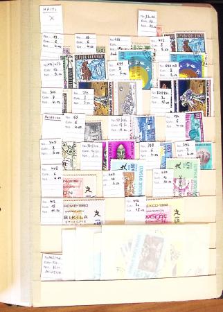1870-1980 Mint & used stock in ten large MOC albums, neatly ordered