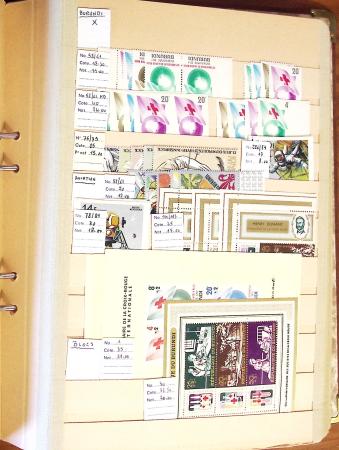 1870-1980 Mint & used stock in ten large MOC albums, neatly ordered