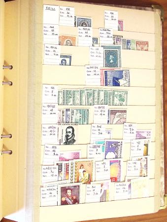 1870-1980 Mint & used stock in ten large MOC albums, neatly ordered