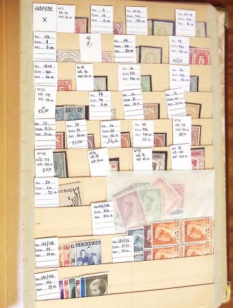 1870-1980 Mint & used stock in ten large MOC albums, neatly ordered
