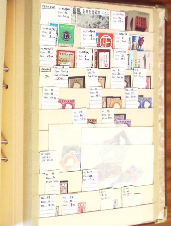 1870-1980 Mint & used stock in ten large MOC albums, neatly ordered