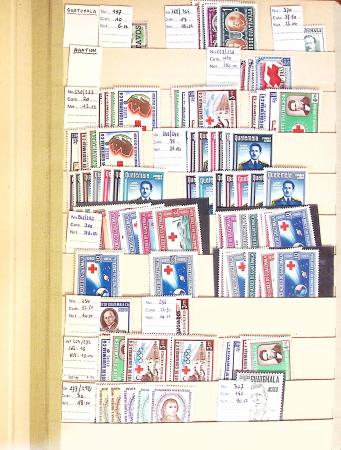 1870-1980 Mint & used stock in ten large MOC albums, neatly ordered