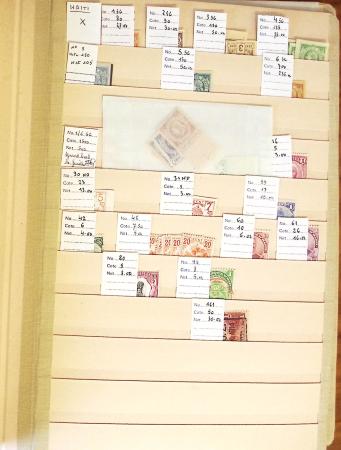1870-1980 Mint & used stock in ten large MOC albums, neatly ordered