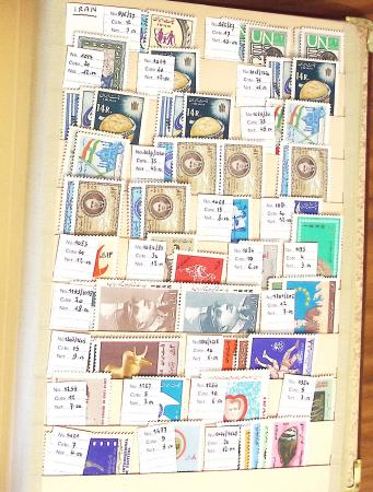 1870-1980 Mint & used stock in ten large MOC albums, neatly ordered